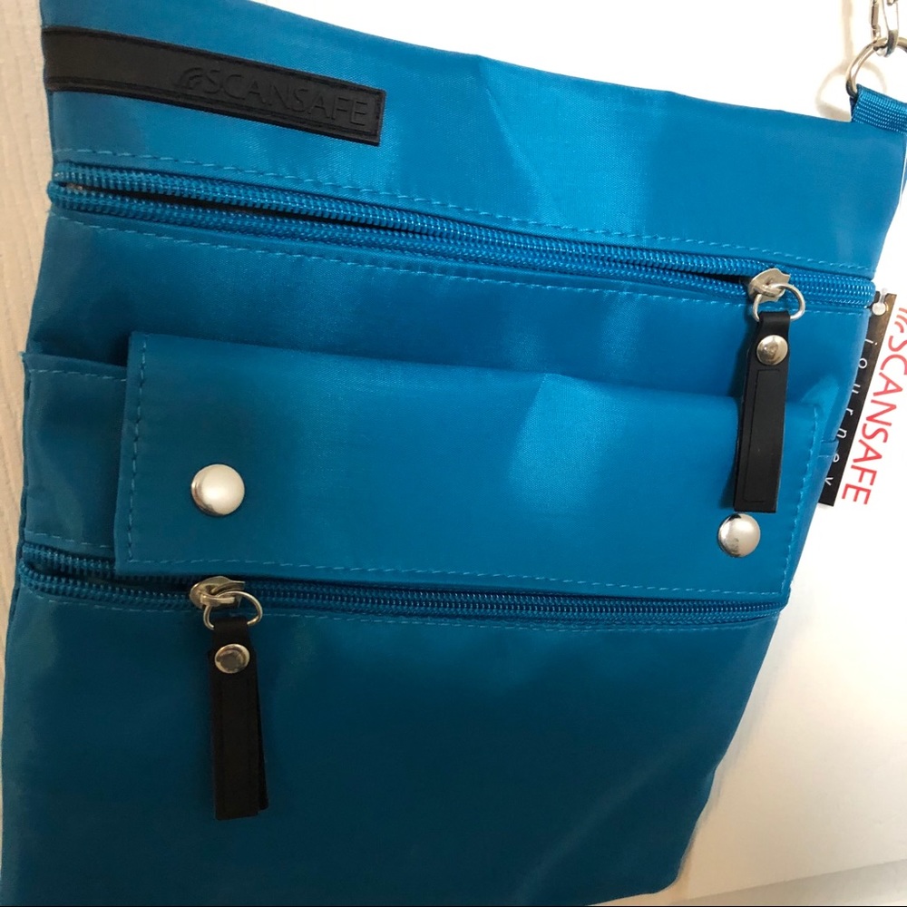 NWT Scansafe Travel Bag